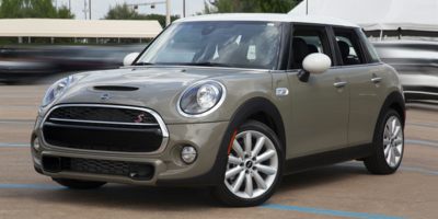 Used 2020 MINI Hardtop 4 Door in Little Ferry , New Jersey | Milan Motors. Little Ferry , New Jersey