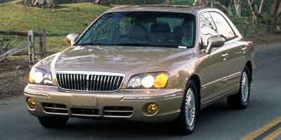 Used 2001  Hyundai XG300 4d Sedan at Shook Auto Sales near New Philadelphia, OH