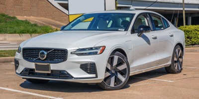 2025 Volvo S60 Plug-In Hybrid T8 AWD Plus, available for sale in Yonkers, New York | Central Ave Motors. Yonkers, New York 2025 Volvo S60 Plug-In Hybrid T8 AWD Plus, available for sale in Yonkers, New York | Central Ave Motors. Yonkers, New York
