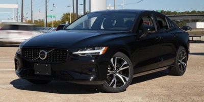 Used 2025  Volvo S60 B5 FWD Plus at Peters Auto Mall near High Point&comma; NC