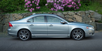 Used 2015 Volvo S80 in Huntington Station, New York | Huntington Auto Mall. Huntington Station, New York