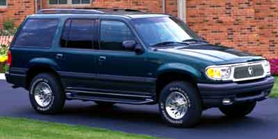 Used 2001 Mercury Mountaineer in Woodside, New York | Drive Central. Woodside, New York